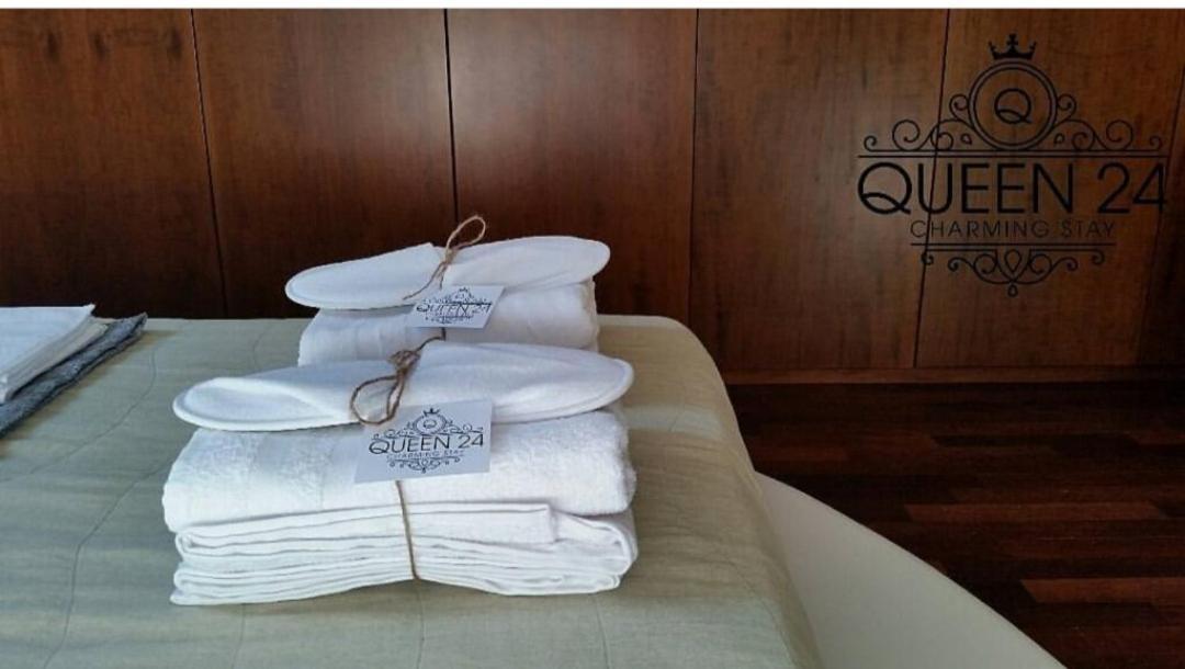queen 24 Tarento Exterior foto